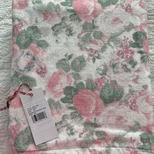 NWT Loveshack Fancy 6 Piece Towel Set - Palm Beach Rose